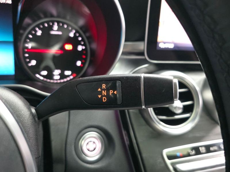 2019 Mercedes-Benz C-Class C220 d Avantgarde photo 9