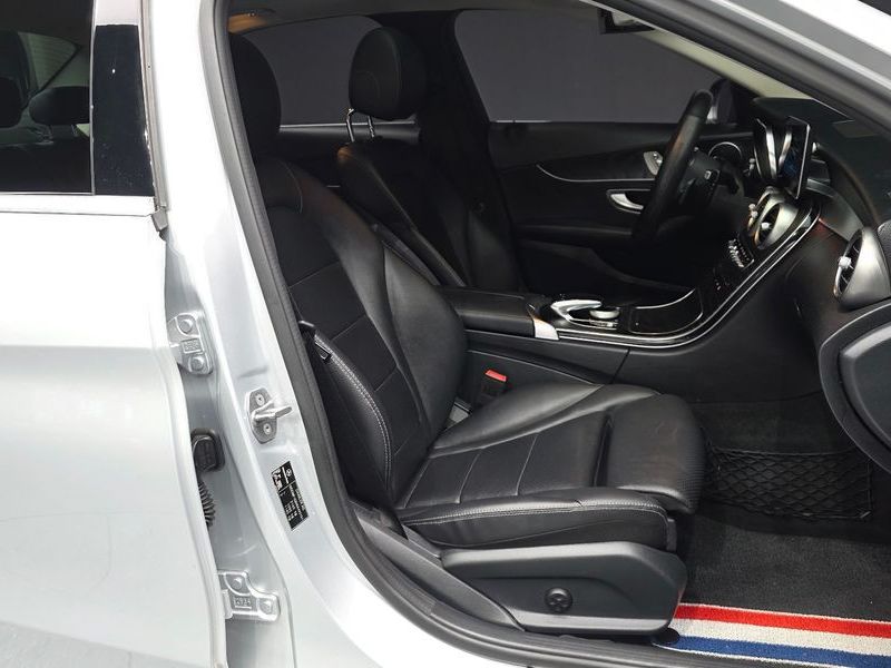 2019 Mercedes-Benz C-Class C220 d Avantgarde photo 11