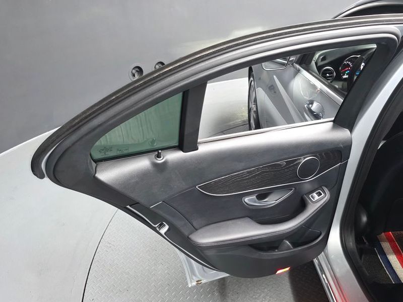 2019 Mercedes-Benz C-Class C220 d Avantgarde photo 25