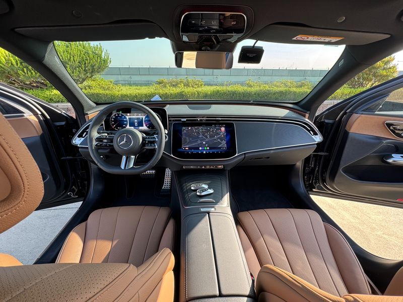 2026 Mercedes-Benz E-Class E200 AMG Line photo 7