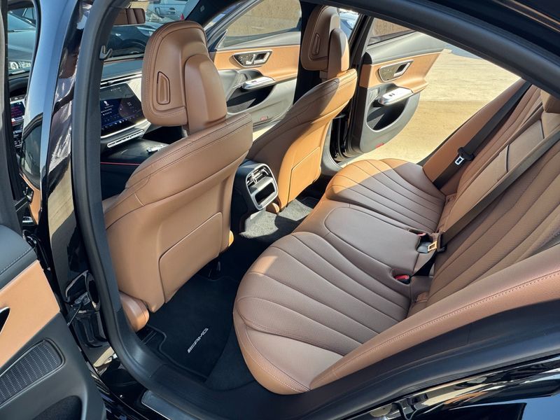 2026 Mercedes-Benz E-Class E200 AMG Line photo 20