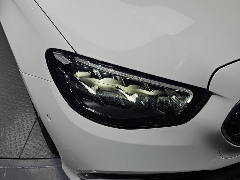 2021 Mercedes-Benz E-Class E250 Avantgarde photo 22