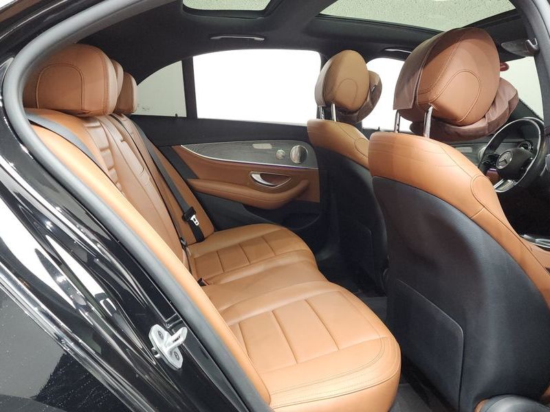 2021 Mercedes-Benz E-Class E350 4MATIC AMG Line photo 11