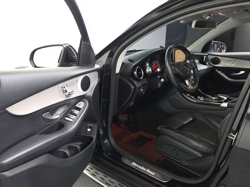 2018 Mercedes-Benz C-Class GLC220 d 4MATIC Coupe photo 10