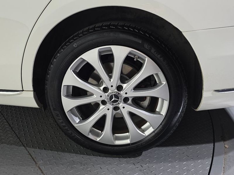 2019 Mercedes-Benz E-Class E220d Exclusive photo 21