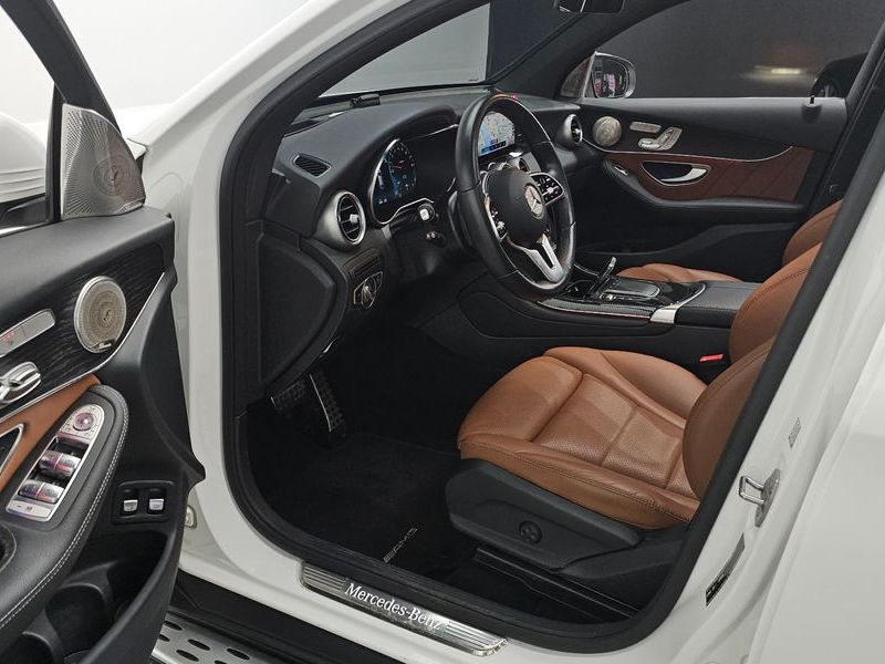 2021 Mercedes-Benz C-Class GLC300e 4MATIC Coupe photo 11