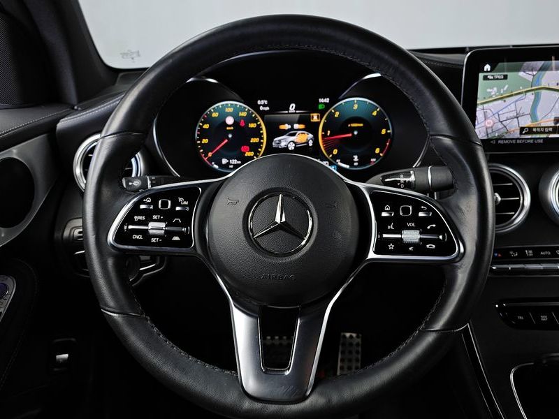 2023 Mercedes-Benz C-Class GLC220 d 4MATIC Coupe photo 13