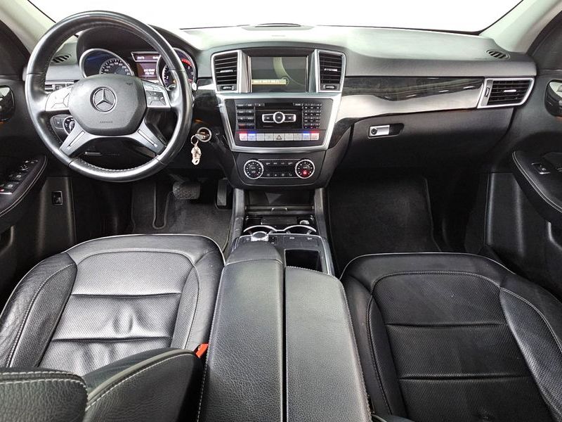 2013 Mercedes-Benz CLA ML350 BlueTEC 4MATIC photo 7