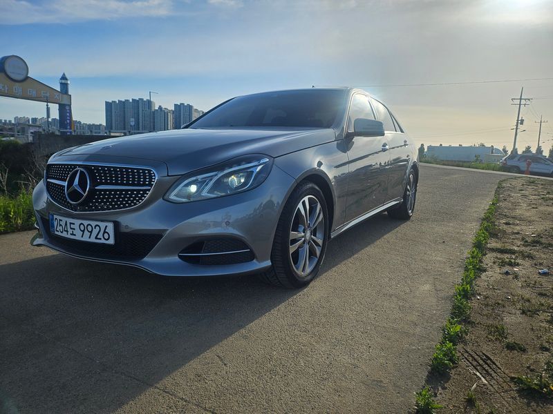 2014 Mercedes-Benz E-Class E220 CDI Avantgarde photo 18