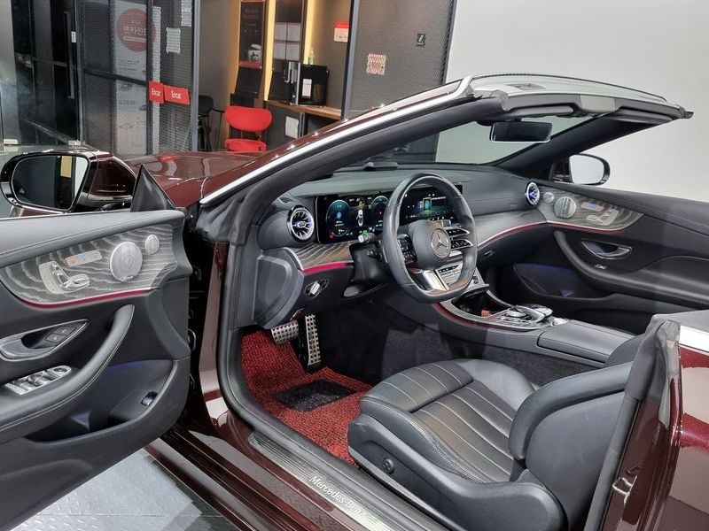 2021 Mercedes-Benz E-Class E450 4MATIC Cabriolet photo 10