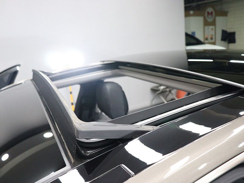 2012 Mercedes-Benz E-Class E300 Elegance photo 14