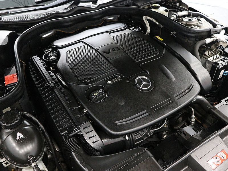 2012 Mercedes-Benz E-Class E300 Elegance photo 19