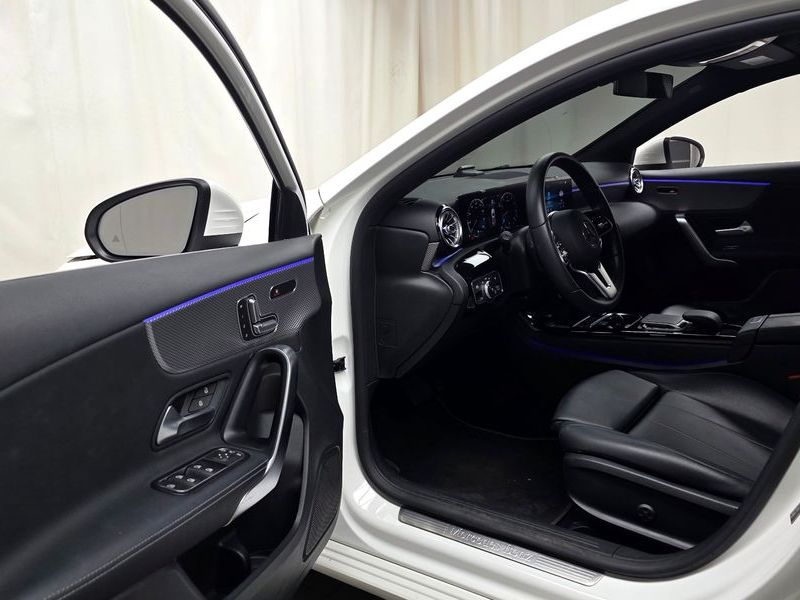 2021 Mercedes-Benz A-Class A220 Hatchback photo 10