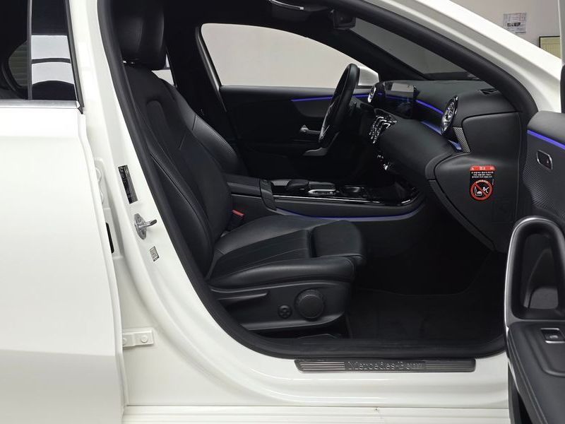 2021 Mercedes-Benz A-Class A220 Hatchback photo 26