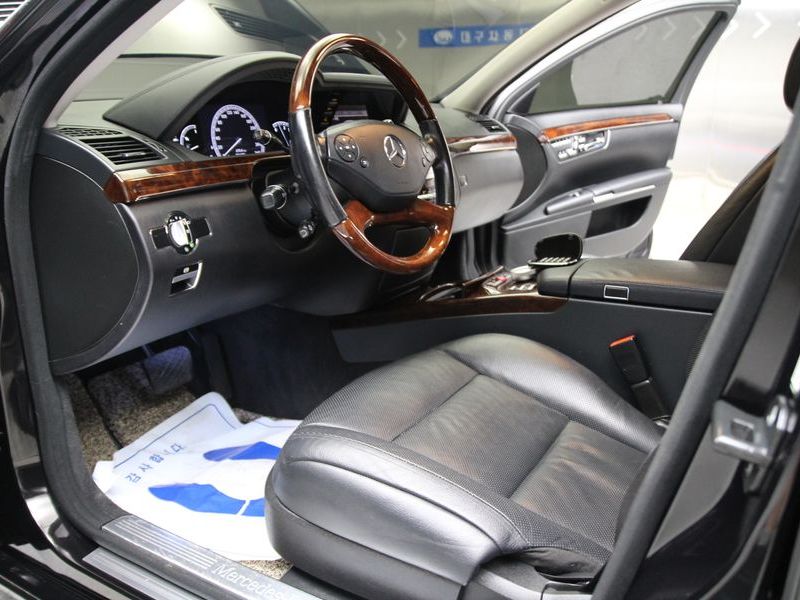 2012 Mercedes-Benz S-Class S350L BlueEFFICIENCY photo 9