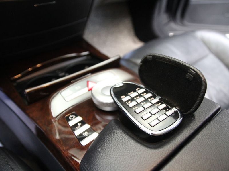 2012 Mercedes-Benz S-Class S350L BlueEFFICIENCY photo 16
