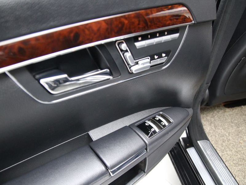 2012 Mercedes-Benz S-Class S350L BlueEFFICIENCY photo 18