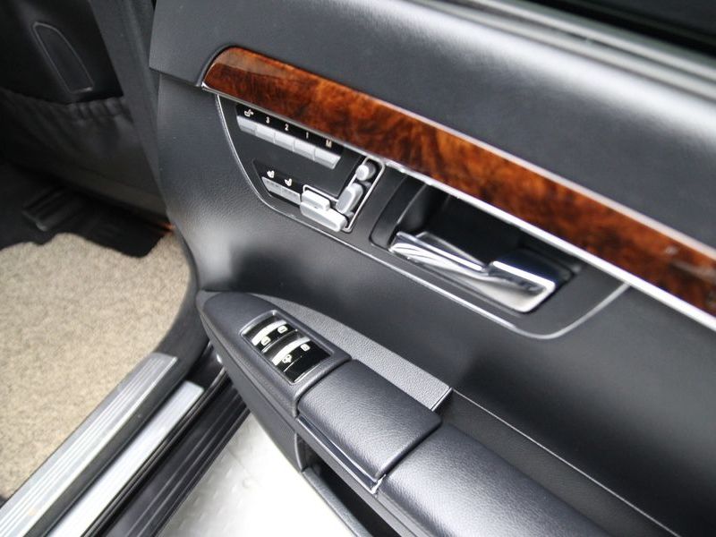 2012 Mercedes-Benz S-Class S350L BlueEFFICIENCY photo 19