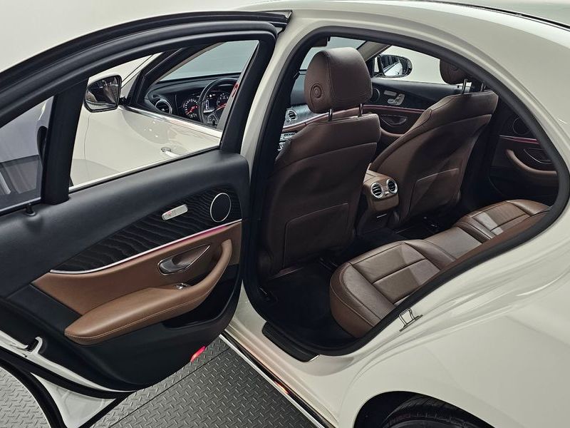 2017 Mercedes-Benz E-Class E200 Avantgarde photo 29