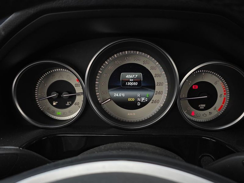 2014 Mercedes-Benz E-Class E220 CDI Avantgarde photo 8
