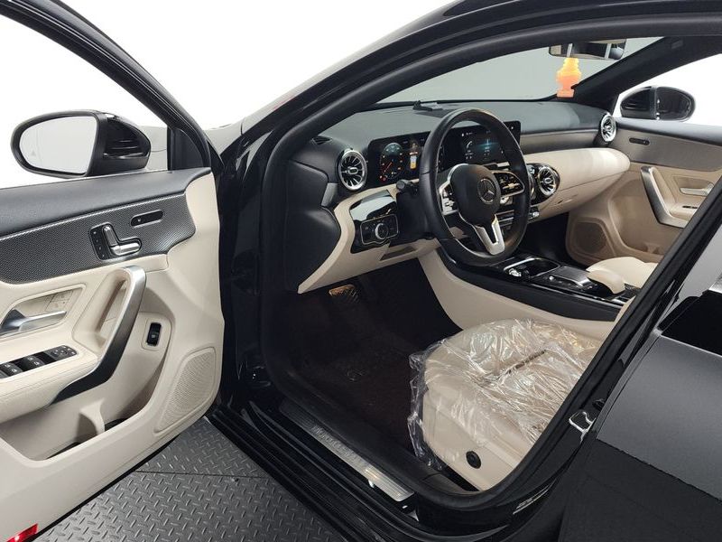 2021 Mercedes-Benz A-Class A220 Sedan photo 10