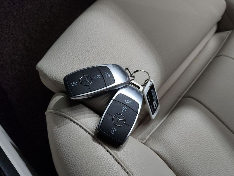 2021 Mercedes-Benz A-Class A220 Sedan photo 18