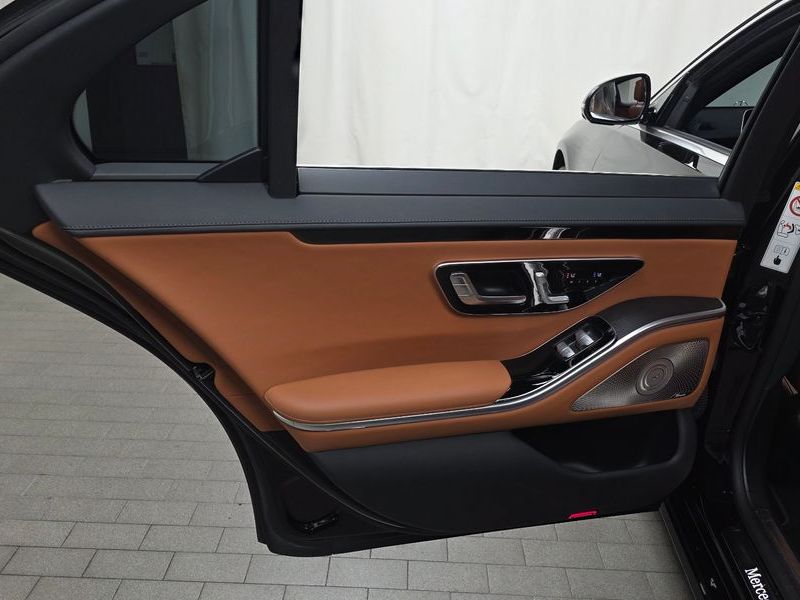 2022 Mercedes-Benz S-Class S450L 4MATIC photo 25