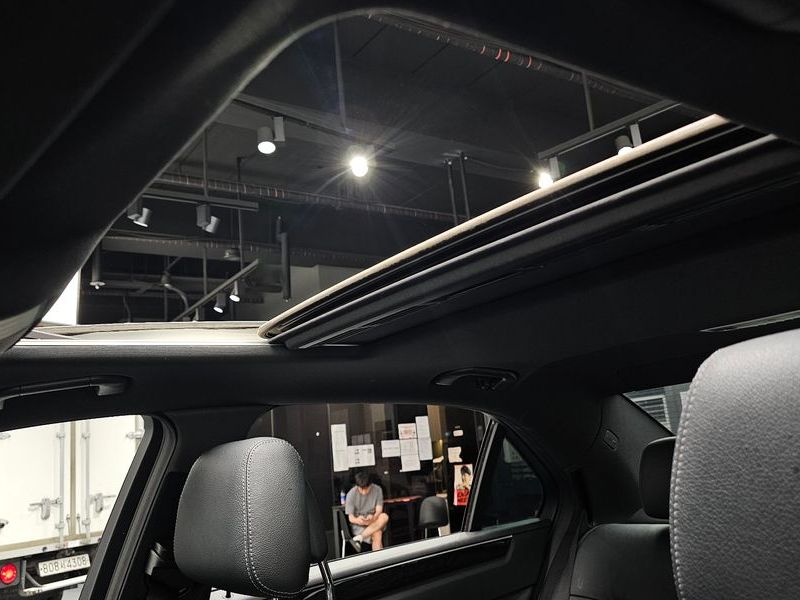 2014 Mercedes-Benz E-Class E220 CDI Avantgarde photo 19