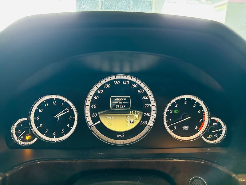 2012 Mercedes-Benz E-Class E300 Elegance photo 14