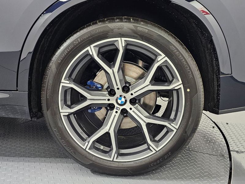 2026 BMW X5 xDrive 40i M Sport photo 21