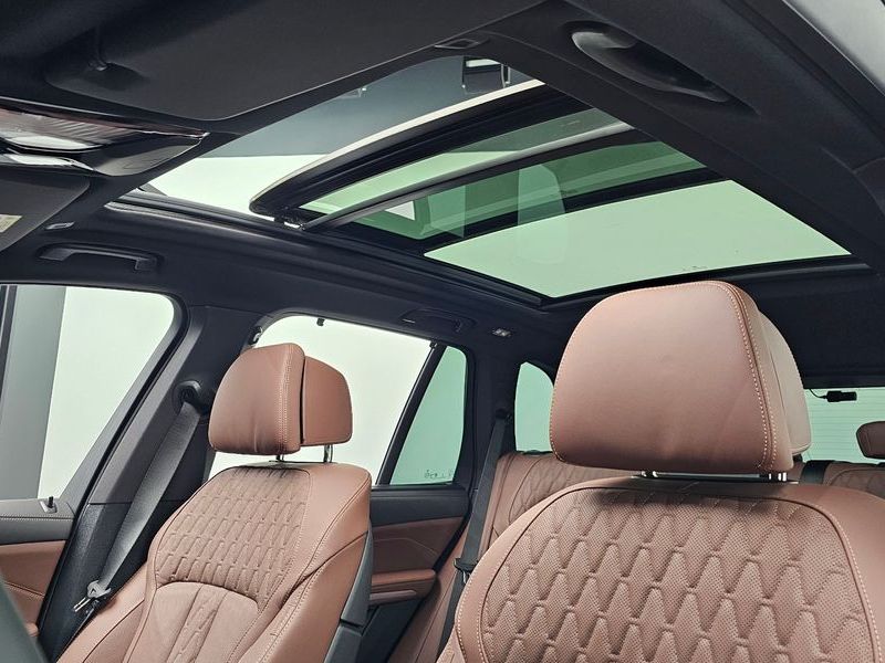 2026 BMW X5 xDrive 40i M Sport photo 30