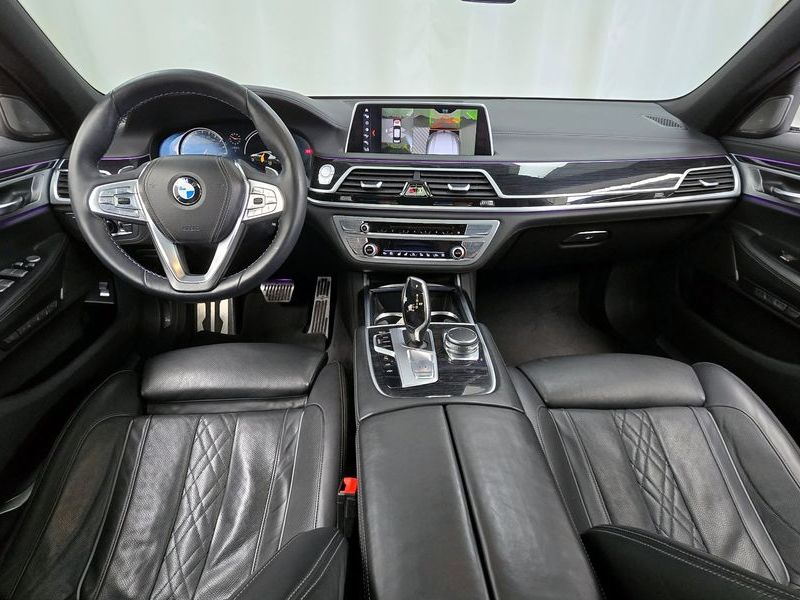 2017 BMW 7 Series 730Ld xDrive M Sport photo 7