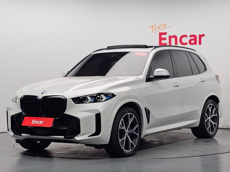 2026 BMW X5 xDrive 40i M Sport photo 11