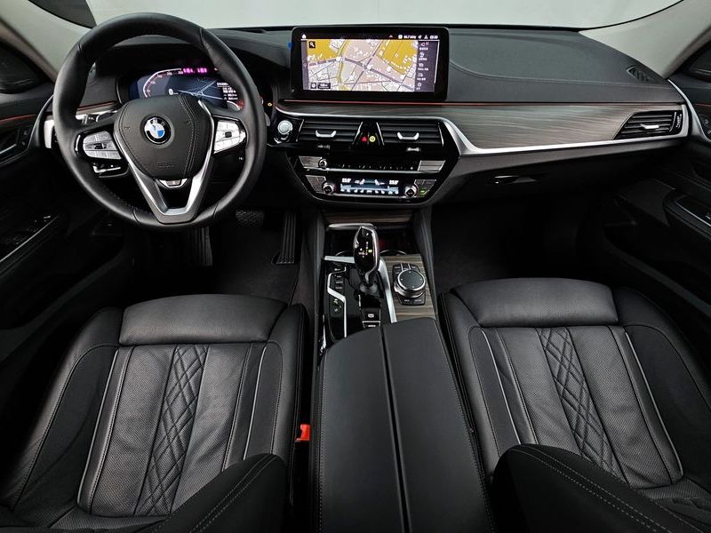 2023 BMW 6 Series 630i xDrive Luxury photo 7