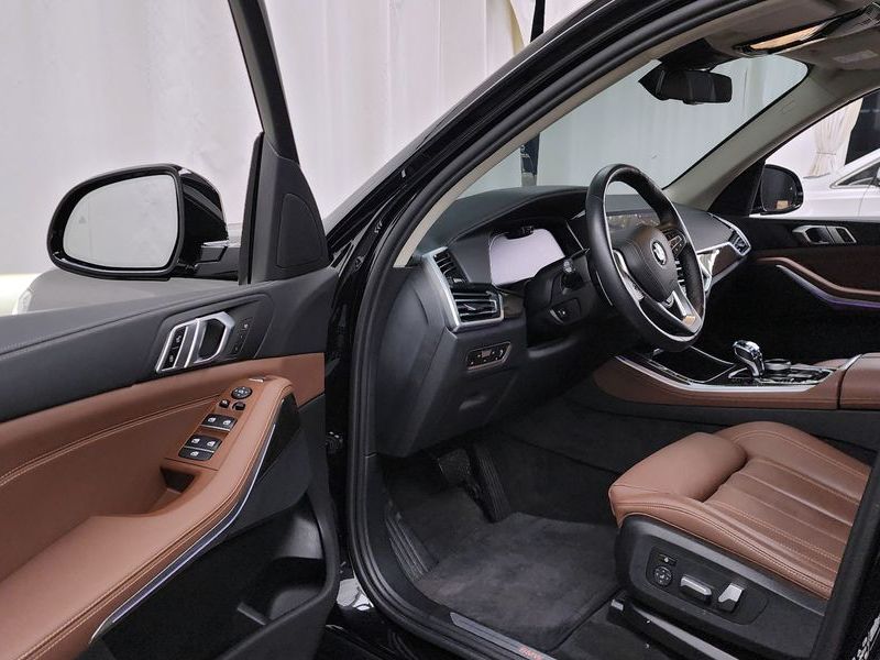 2022 BMW X5 xDrive 30d xLine photo 10
