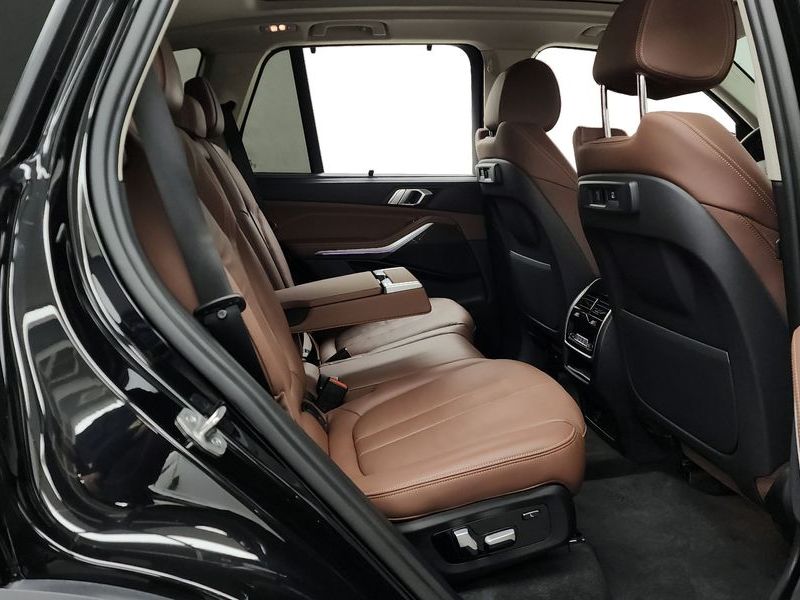 2022 BMW X5 xDrive 30d xLine photo 12