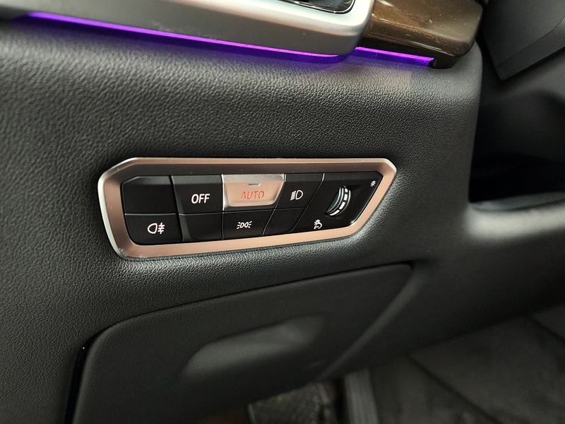 2022 BMW X5 xDrive 30d xLine photo 16