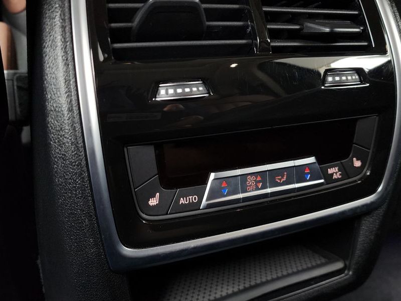 2022 BMW X5 xDrive 30d xLine photo 19