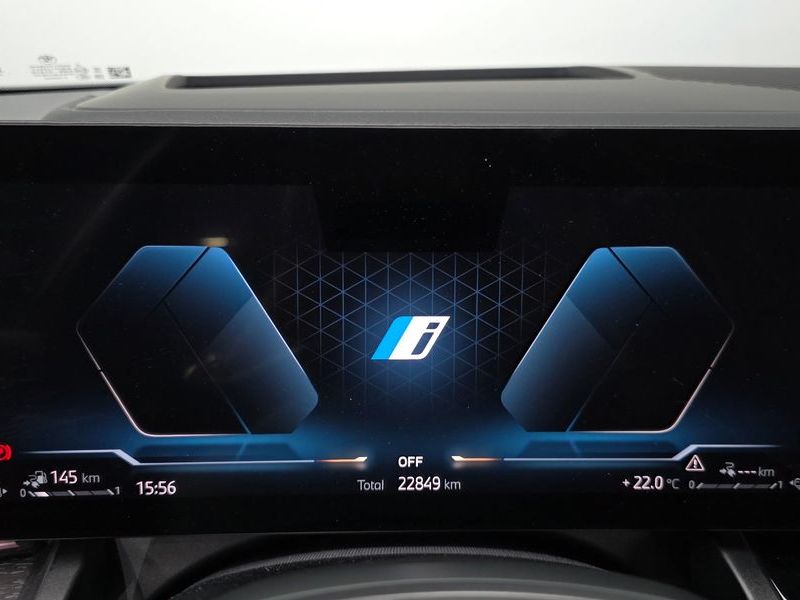 2025 BMW 5 Series 530e photo 8