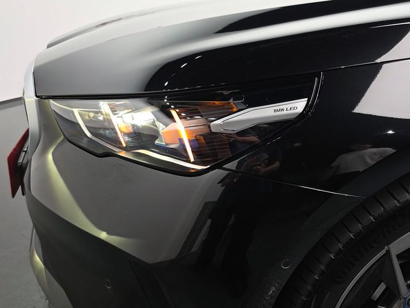 2025 BMW 5 Series 530e photo 22