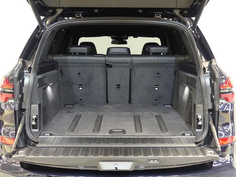 2025 BMW X5 xDrive 30d M Sport photo 19