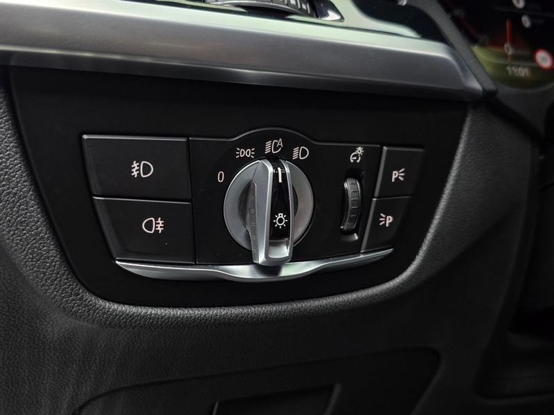 2021 BMW X3 xDrive 20i M Sport photo 15