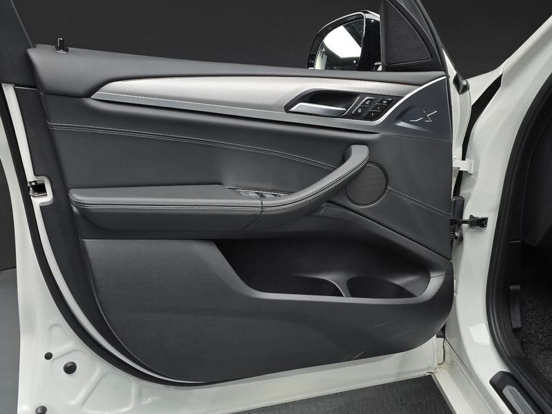 2021 BMW X3 xDrive 20i M Sport photo 25