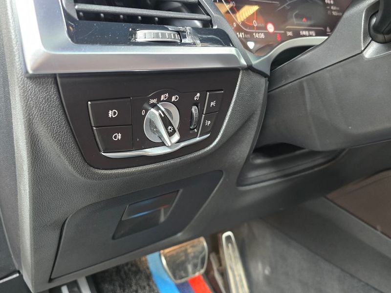 2020 BMW X4 xDrive20i M Sport X photo 20