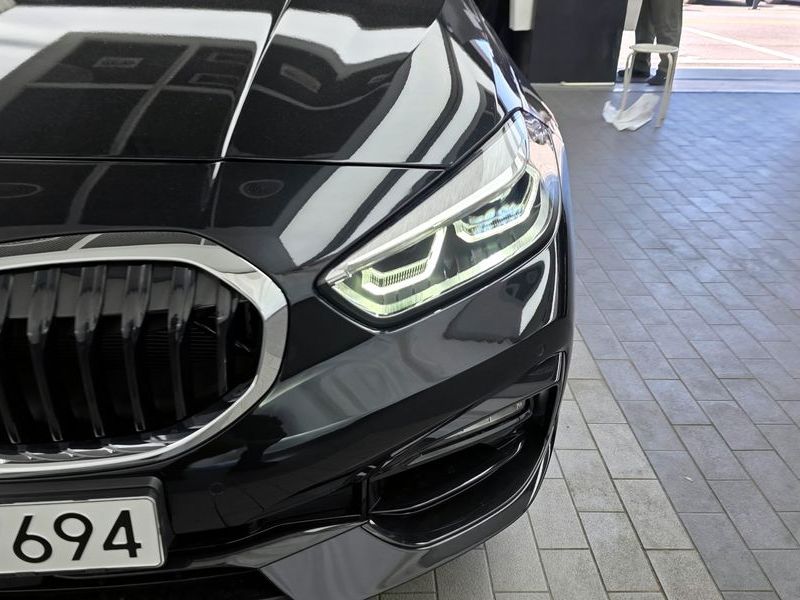 2024 BMW 1 Series 120i Sports photo 22