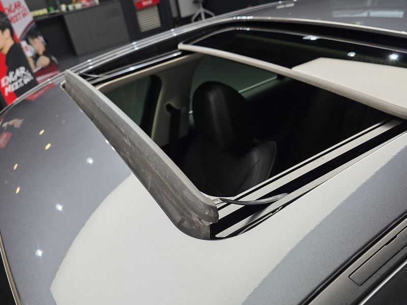 2022 BMW 3 Series 320i photo 19