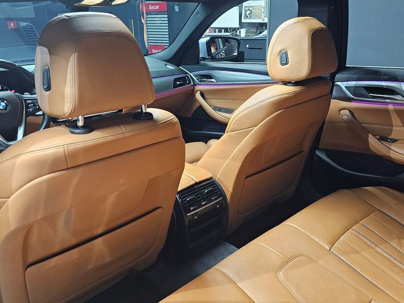 2018 BMW 5 Series 520d M Sport Special Edition photo 26