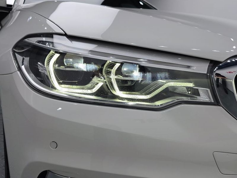 2020 BMW 5 Series 520d xDrive Luxury Plus photo 22