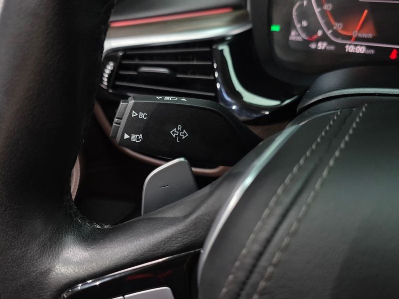 2020 BMW 5 Series 520d xDrive Luxury Plus photo 29