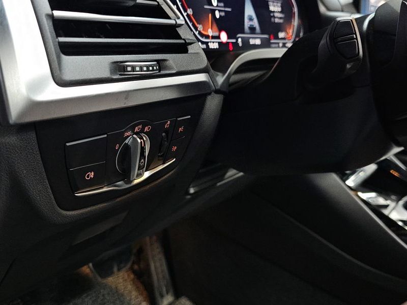 2024 BMW X3 xDrive 20i M Sport photo 28